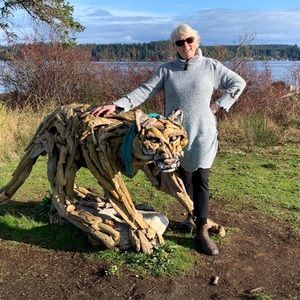 Meet your Posher, Cyndi